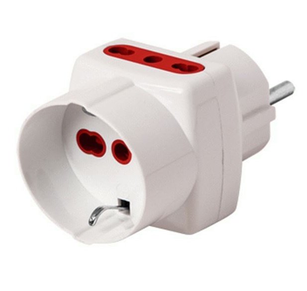 Adaptador de Corriente Conatel Schuko + 2x3L a Schuko